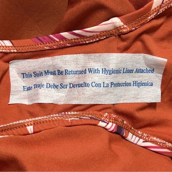 Kona Sol Swimsuit Size Large - Picture 9 of 10